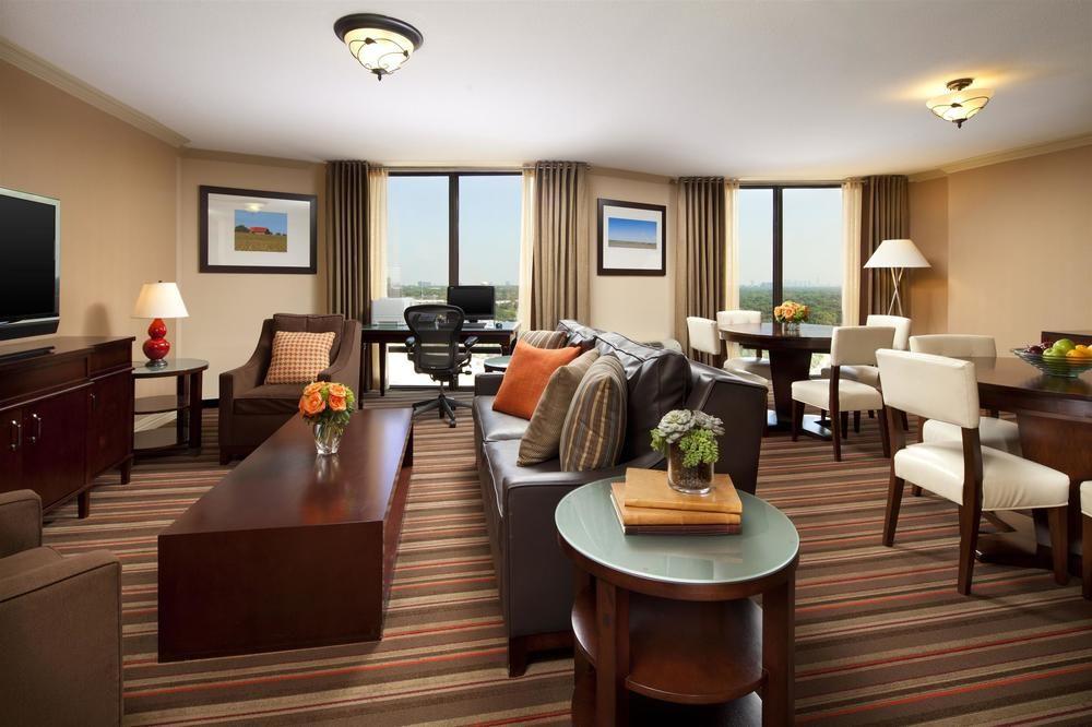 Sheraton Dallas Hotel By The Galleria Екстер'єр фото