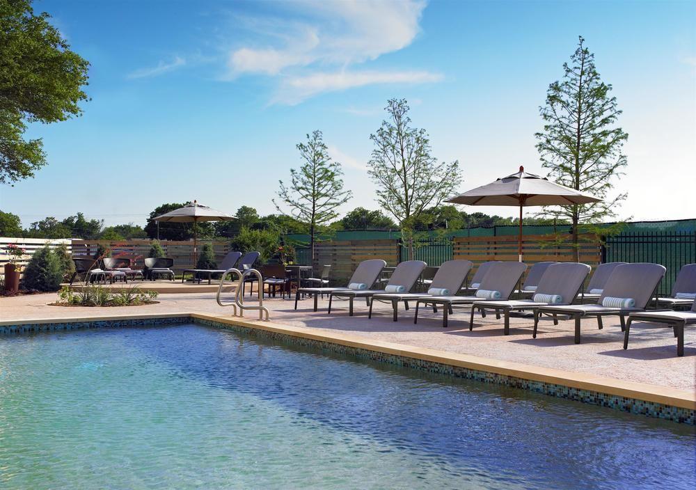 Sheraton Dallas Hotel By The Galleria Екстер'єр фото