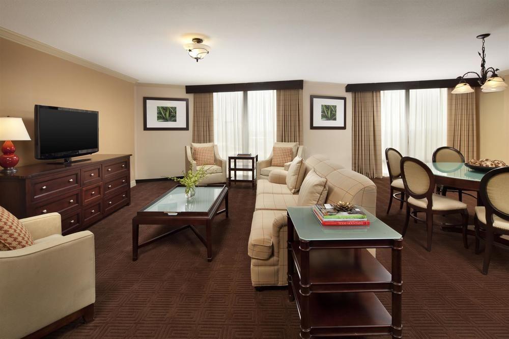 Sheraton Dallas Hotel By The Galleria Екстер'єр фото