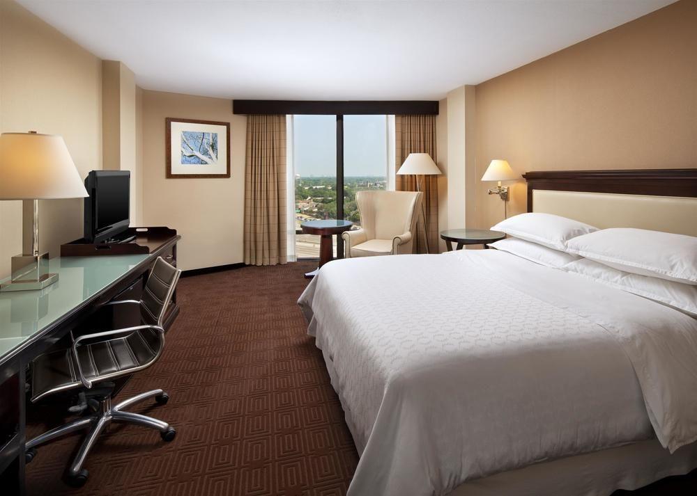 Sheraton Dallas Hotel By The Galleria Екстер'єр фото