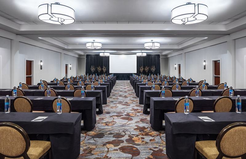 Sheraton Dallas Hotel By The Galleria Екстер'єр фото